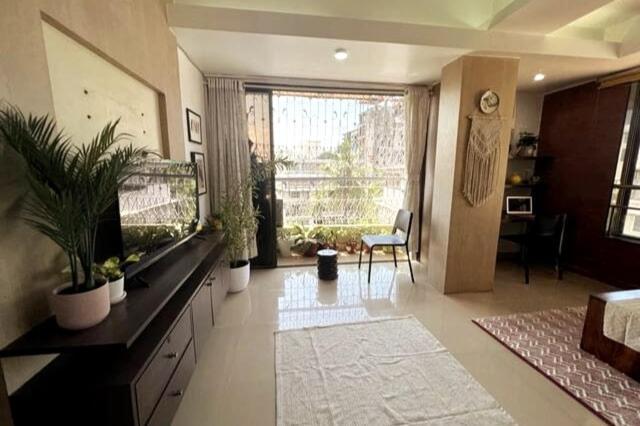 Marita 701 Bandra Beauty 2 Bed 2 Bath Sea View Parking Bombaj